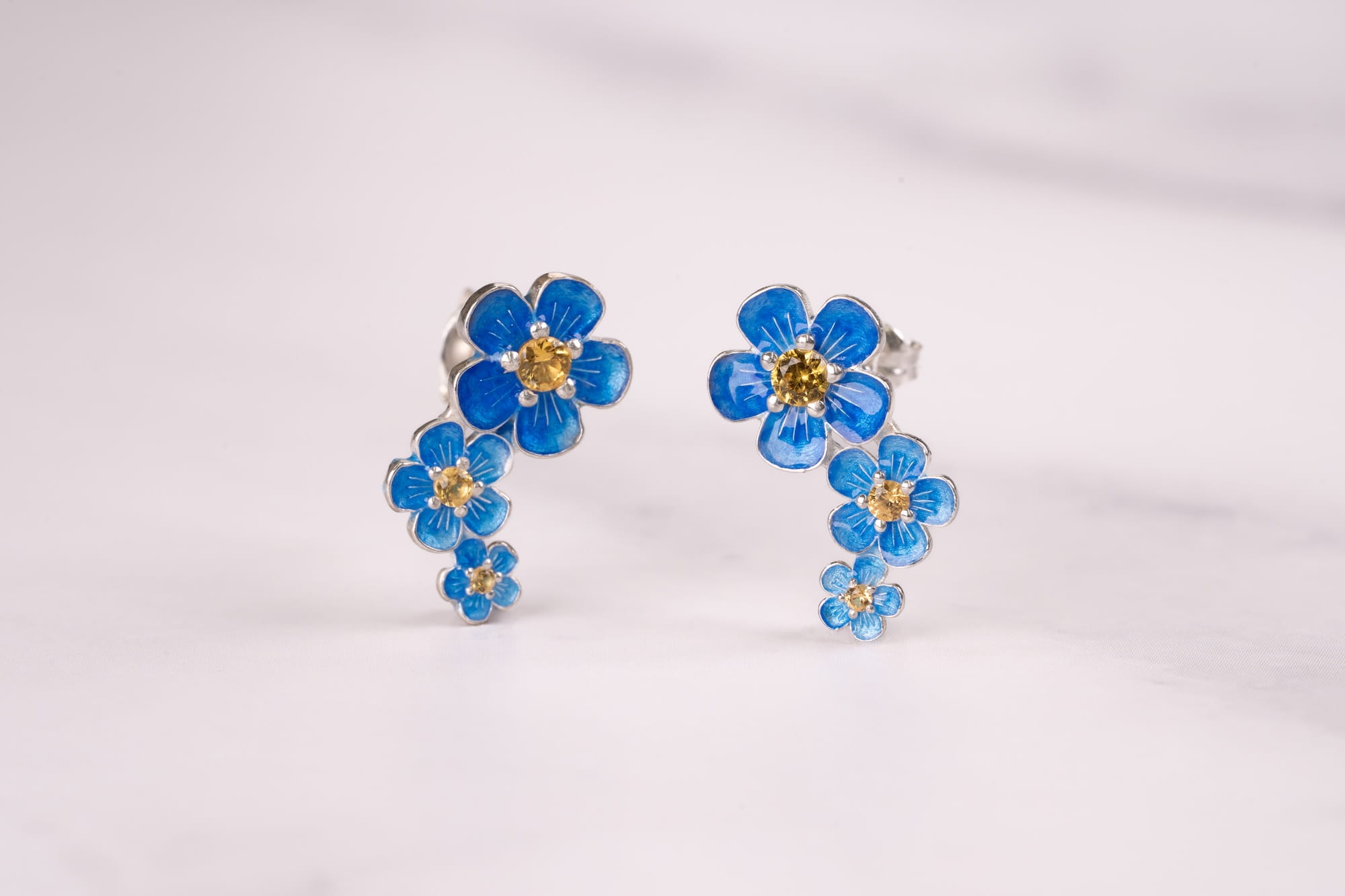 エマーユピアス