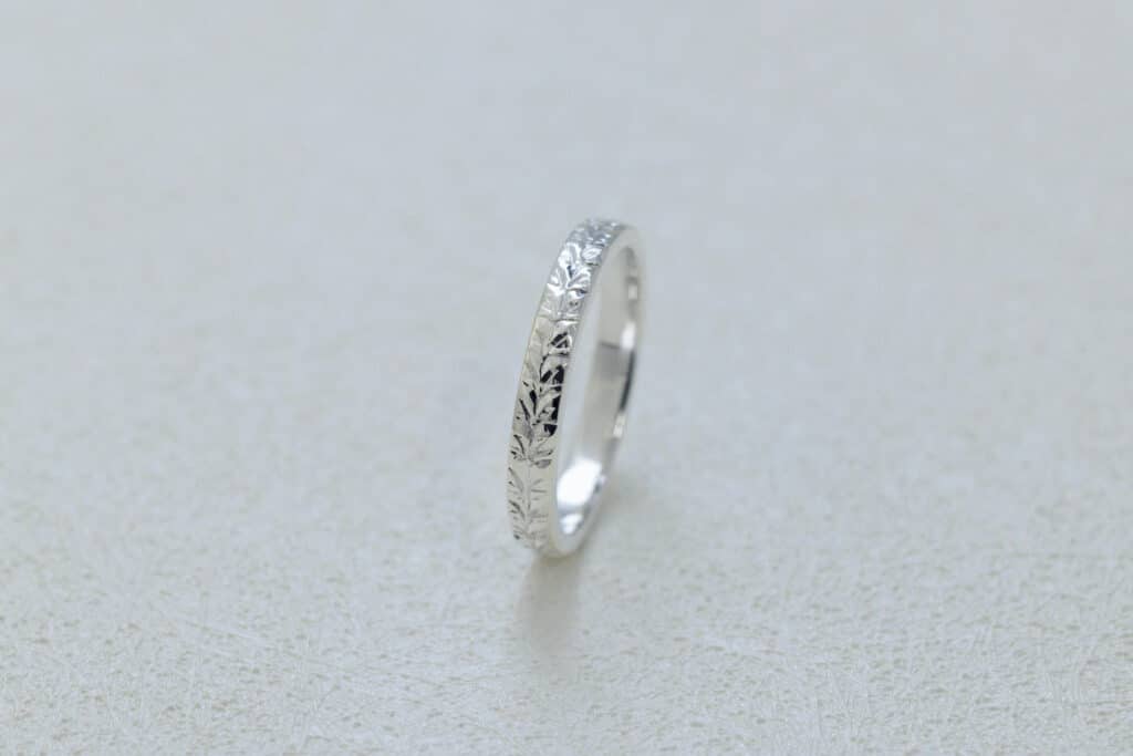 指輪の幅が4mm以上あるとより模様が綺麗に見える