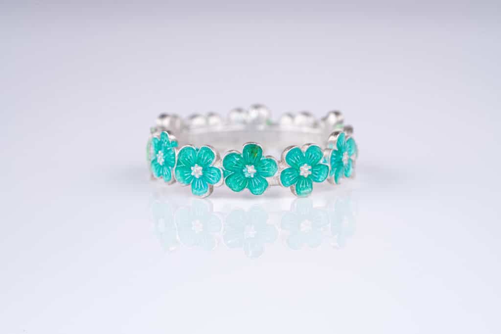 エマーユリングエメラルド2