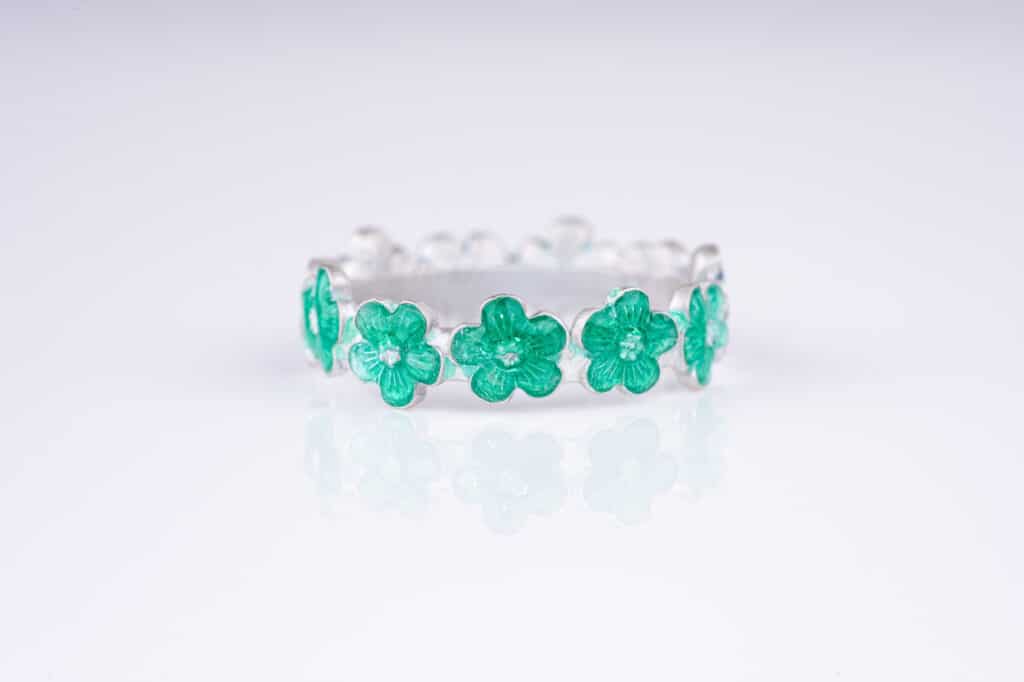 エマーユリング深緑2