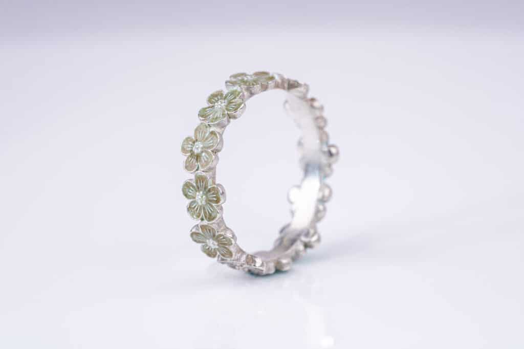 エマーユリング薄紫1