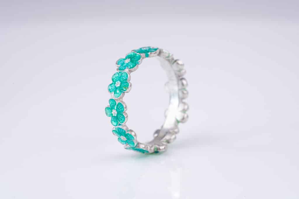 エマーユリングエメラルド1