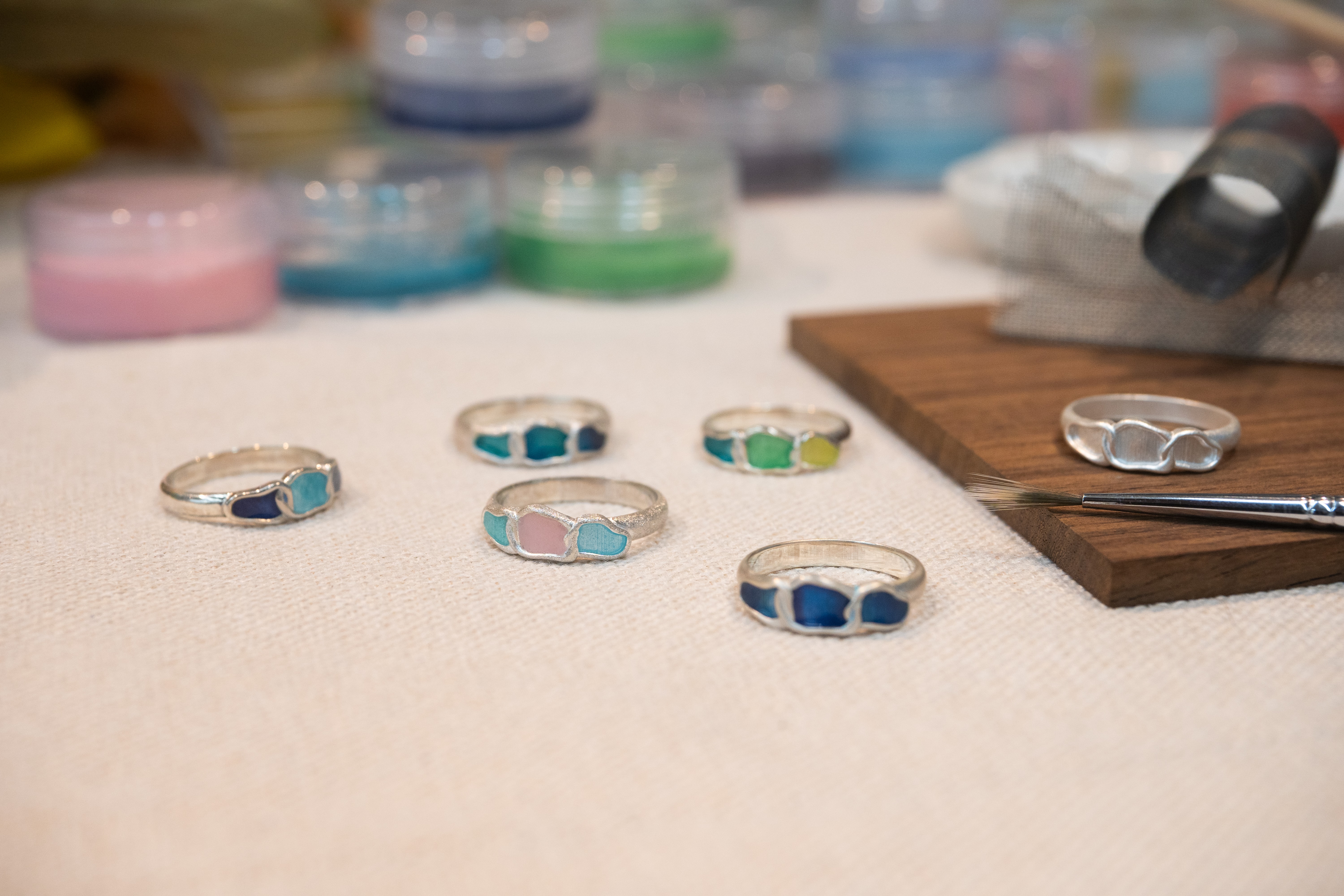 青いエマーユリング(複数)