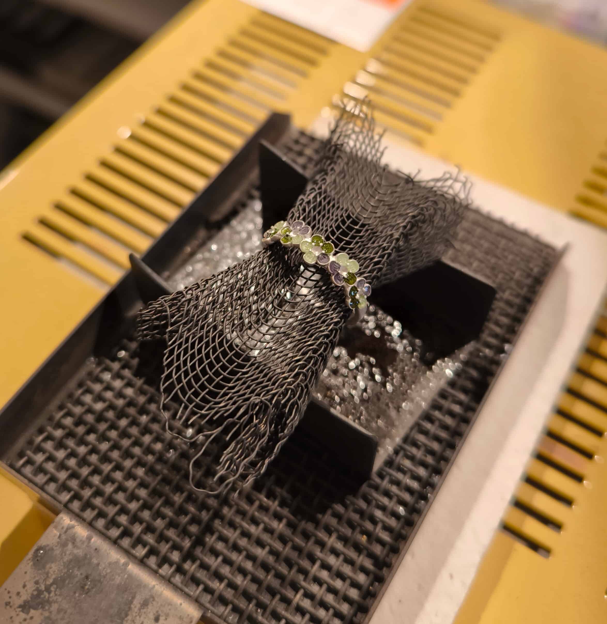 炉から出した直後の色